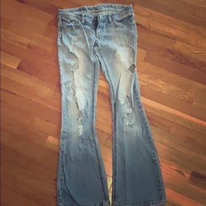 Rue 21 Distressed Jeans